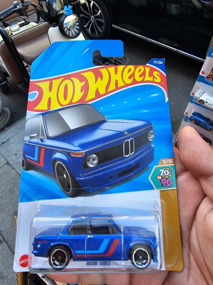 New Hot Wheels 2025 N Case, Po - огляд і ціна Hot Wheels Car Mainline